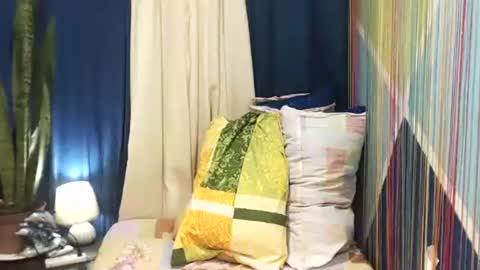 Nica Trocio online show from 02/07/25, 02:19