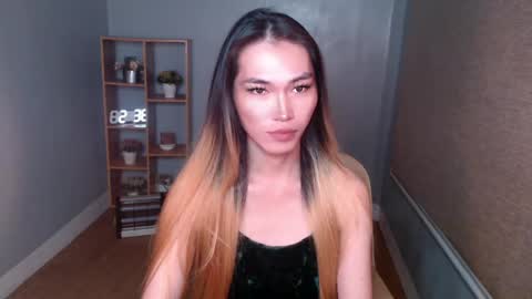 Snapshot of yoursexservice chatting on 12/10/24, 09:23 online show from 12/10/24, 09:23