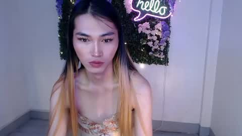 Snapshot of yoursexservice chatting on 01/25/25, 11:43 online show from 01/25/25, 11:43