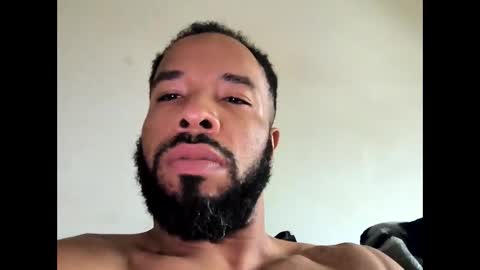 Snapshot of yoursexydaddy79 chatting on 10/13/25, 07:03 mother fucker online show from 10/13/25, 07:03