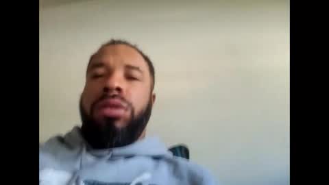 Snapshot of yoursexydaddy79 chatting on 10/25/25, 03:29 mother fucker online show from 10/25/25, 03:29