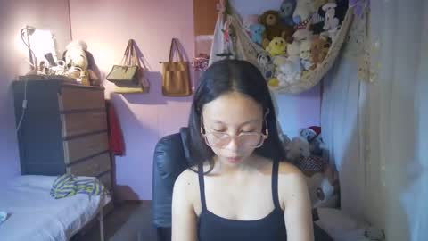 Snapshot of yourshy_cess chatting on 04/07/26, 12:27 Cess online show from 04/07/26, 12:27