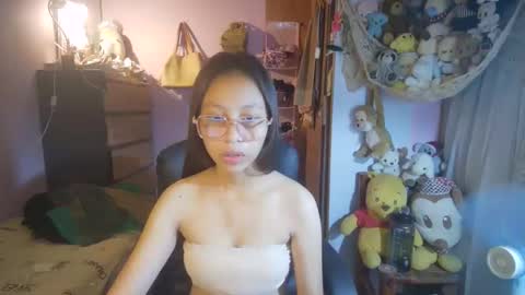 Snapshot of yourshy_cess chatting on 04/24/26, 12:35 Cess online show from 04/24/26, 12:35