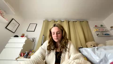 yoursofiablack online show from 10/15/25, 03:45