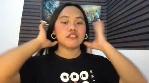 yourspecialgirl_rhea online show from 05/05/26, 12:35