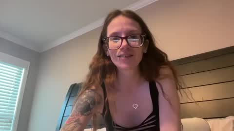 yourstrulylivy online show from 02/21/25, 11:32