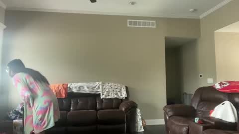 yourstrulylivy online show from 09/08/25, 05:12