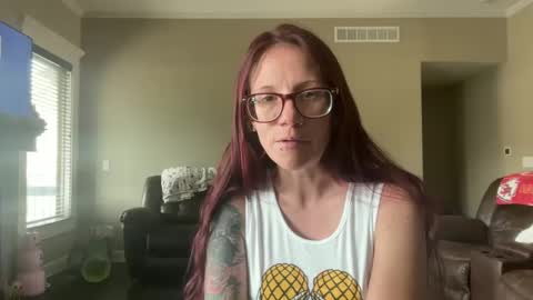yourstrulylivy online show from 09/16/25, 05:14