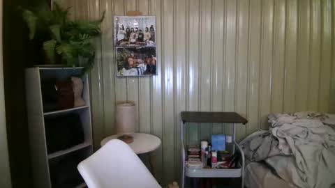 Snapshot of yoursubmissive_larah chatting on 05/11/26, 03:56 yoursubmissive_larah online show from 05/11/26, 03:56