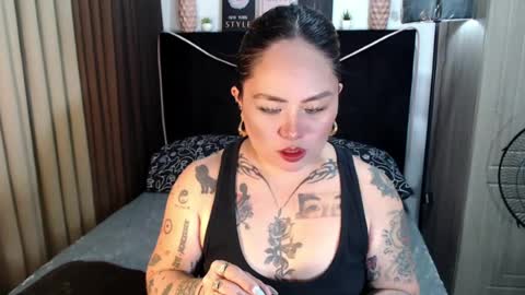 Snapshot of yoursweet_amara chatting on 07/11/26, 08:06 AMARA online show from 07/11/26, 08:06