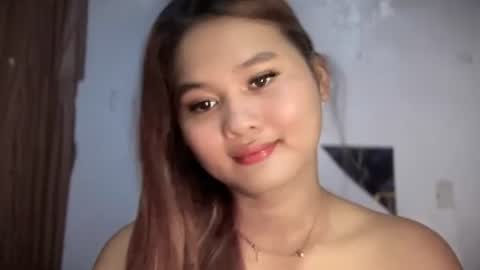 Snapshot of yoursweetgirl_zia chatting on 05/14/26, 05:36 yoursweetgirl_zia online show from 05/14/26, 05:36