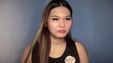 yoursweetgirl_zia online show from 07/15/26, 08:41