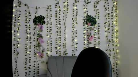 Snapshot of yoursweetsin16 chatting on 04/23/26, 03:03 yoursweetsin16 online show from 04/23/26, 03:03