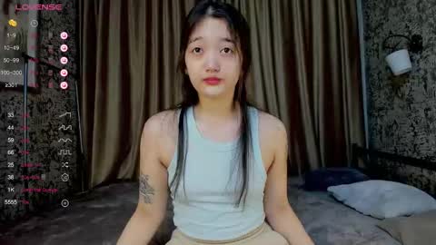 Bella online show from 09/22/25, 03:08