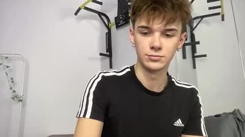 yoursweetyguy online show from 11/10/25, 04:17