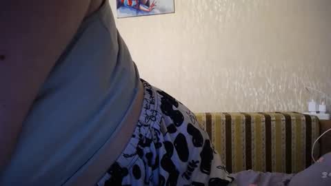 Snapshot of yourswetiegirl chatting on 09/25/25, 10:52 Sofia online show from 09/25/25, 10:52