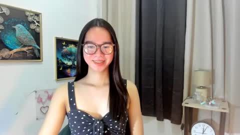 yourtinybunny online show from 07/05/26, 09:38