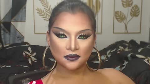 Snapshot of yourtrannyqueenxxx chatting on 09/21/25, 11:06 Anastacia Grey online show from 09/21/25, 11:06