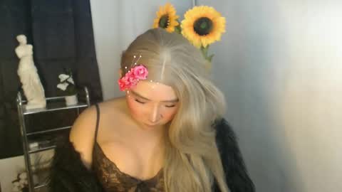 Snapshot of yourtransjeen chatting on 02/24/25, 09:20 Jeen online show from 02/24/25, 09:20