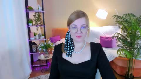 Alice online show from 10/08/25, 06:11