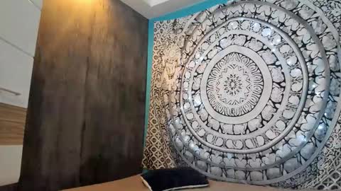 YourVenus00 -Follow my OF online show from 12/18/25, 03:40