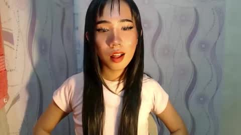 yourwife_material99 online show from 04/15/26, 06:31