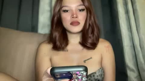 Snapshot of yourwildestdreamgirl chatting on 02/11/26, 10:37 ANDREA online show from 02/11/26, 10:37