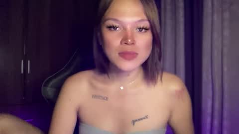 Snapshot of yourwildestdreamgirl chatting on 03/11/26, 09:32 ANDREA online show from 03/11/26, 09:32