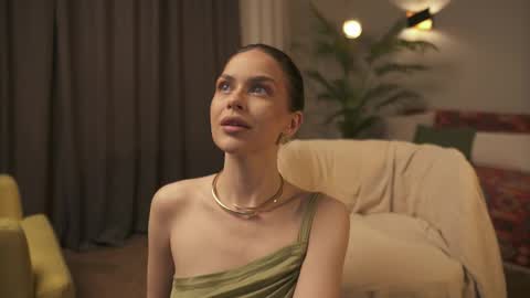 youur_sweetheart online show from 04/12/26, 01:49