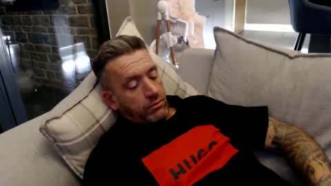 You want us 69 online show from 01/07/25, 05:22