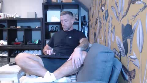 You want us 69 online show from 11/11/25, 08:09