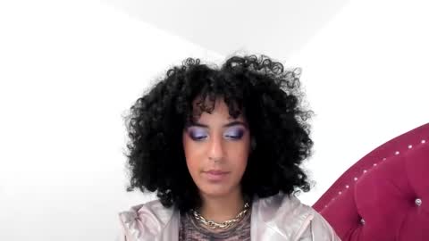 elizabeth  ju   online show from 02/15/25, 09:04