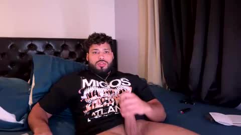 yovngbabyg4 online show from 10/24/25, 02:52