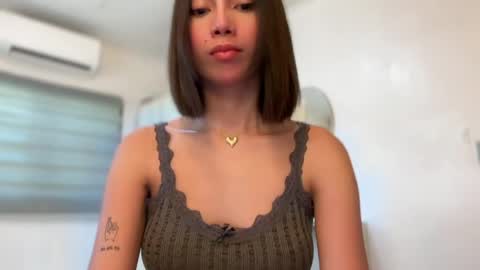 YowgineTheGreat online show from 04/22/26, 06:27