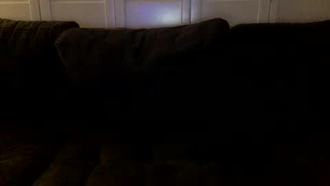 Snapshot of yque2 chatting on 10/19/25, 06:25 yque online show from 10/19/25, 06:25