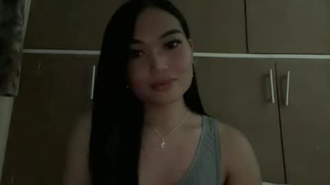 yrdrmgrl_jennie26 online show from 12/01/25, 12:21