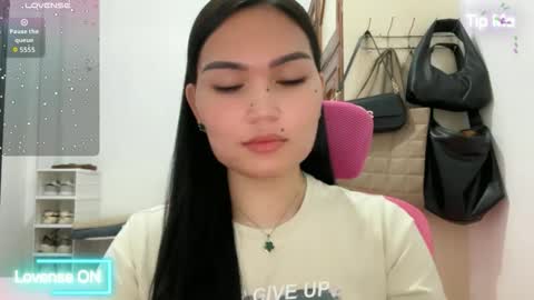 yrdrmgrl_jennie26 online show from 03/11/26, 08:26