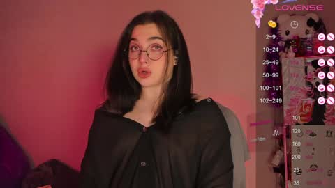 Ysabell online show from 01/04/25, 11:00