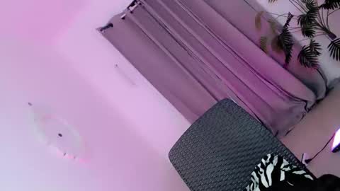 ysabella_love69 online show from 11/24/25, 11:10