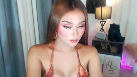 Snapshot of ysabellefox chatting on 06/21/26, 10:07 ysabellefox online show from 06/21/26, 10:07