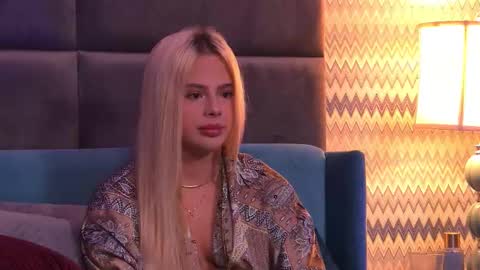 Foxie online show from 10/05/25, 03:16