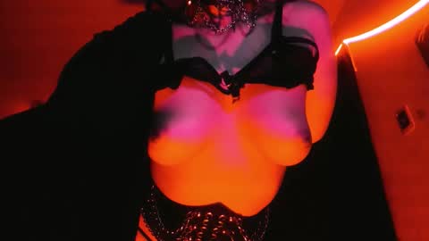 Yue Eclipsa online show from 03/23/26, 04:38