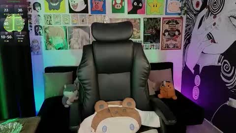    rawr   Anne Independent model      online show from 02/28/26, 04:35