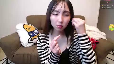 yui_x online show from 07/21/26, 12:18