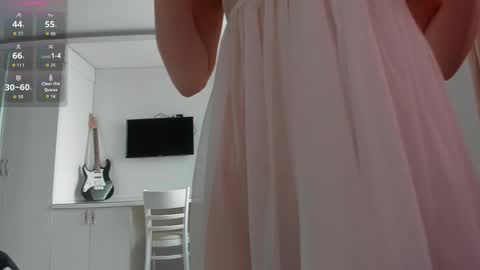 Snapshot of yuki_mii chatting on 09/30/25, 03:33 Yuki online show from 09/30/25, 03:33