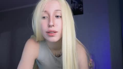 Misa online show from 03/12/26, 05:08