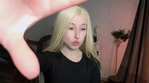 Misa online show from 03/20/26, 05:40