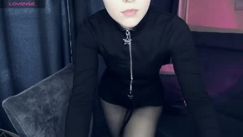 Snapshot of yukishine chatting on 05/15/26, 10:44 YukiShine online show from 05/15/26, 10:44