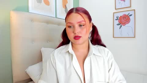 Yuliet online show from 01/13/25, 11:38