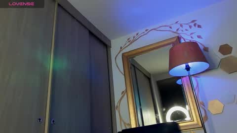 Snapshot of yulianpereira25 chatting on 02/09/25, 02:49 yulian 2811 online show from 02/09/25, 02:49